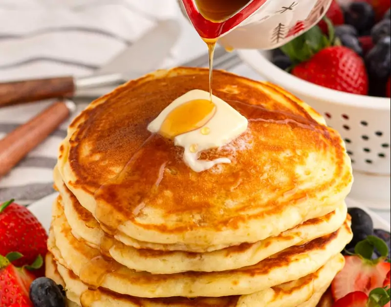 Fluffy Buttermilk Pancakes