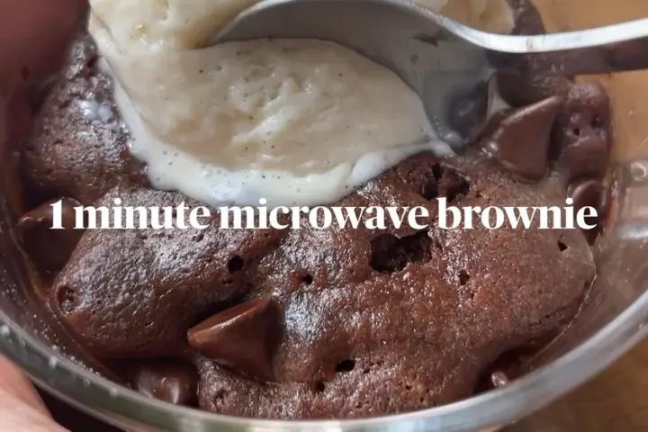 Easy Desserts, freshly made and ready to serve