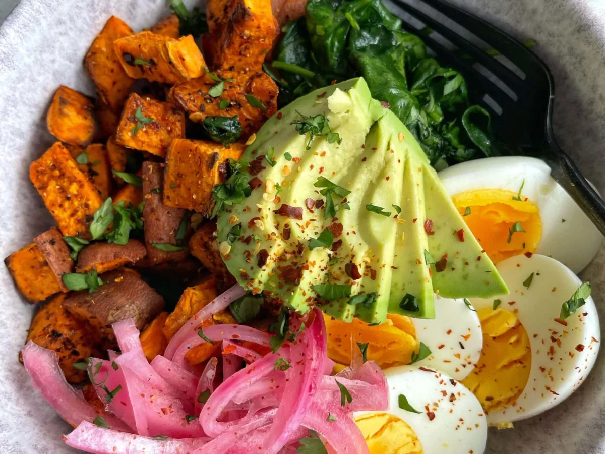 Breakfast Bowl, freshly made and ready to serve